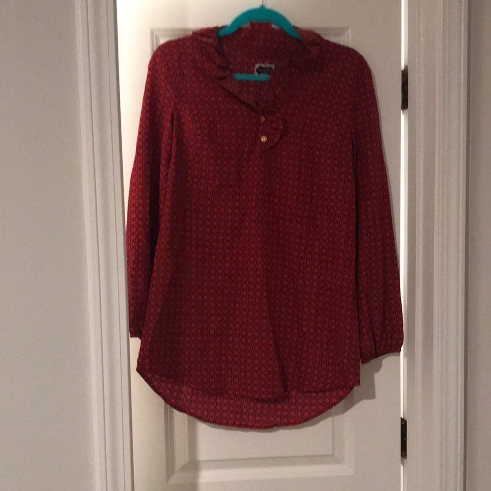 Boutique flowy blouse